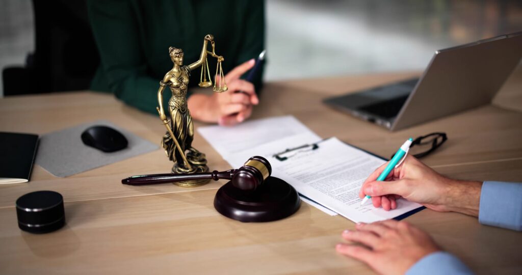 Real Estate Lawyer in Vancouver Shares Your Rights as a Tenant When your Rental Property is in Poor Condition